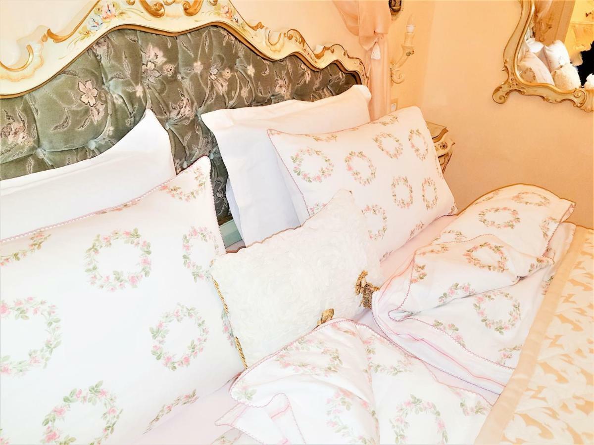 Fiore d'arancio Luxury City Center Apartment Verona Esterno foto