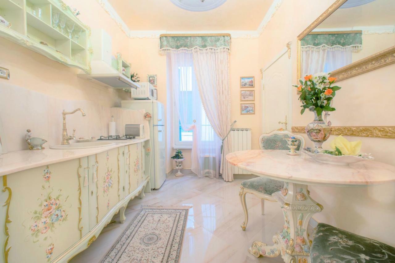 Fiore d'arancio Luxury City Center Apartment Verona Esterno foto