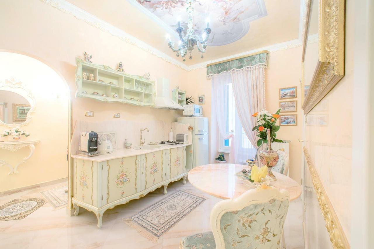 Fiore d'arancio Luxury City Center Apartment Verona Esterno foto