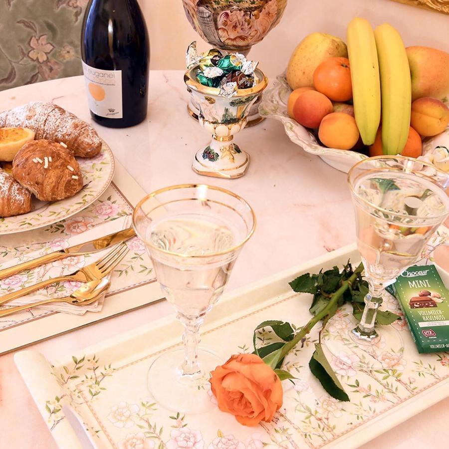Fiore d'arancio Luxury City Center Apartment Verona Esterno foto