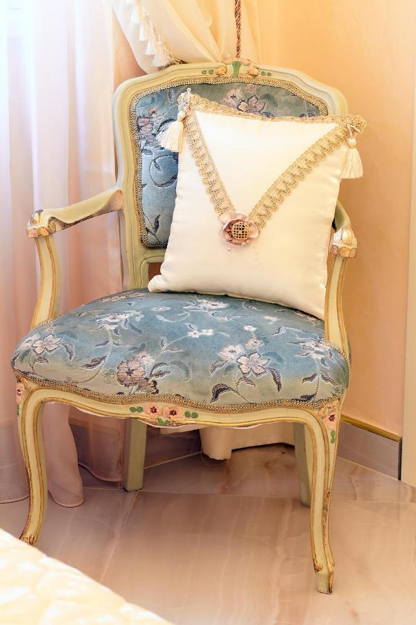 Fiore d'arancio Luxury City Center Apartment Verona Esterno foto
