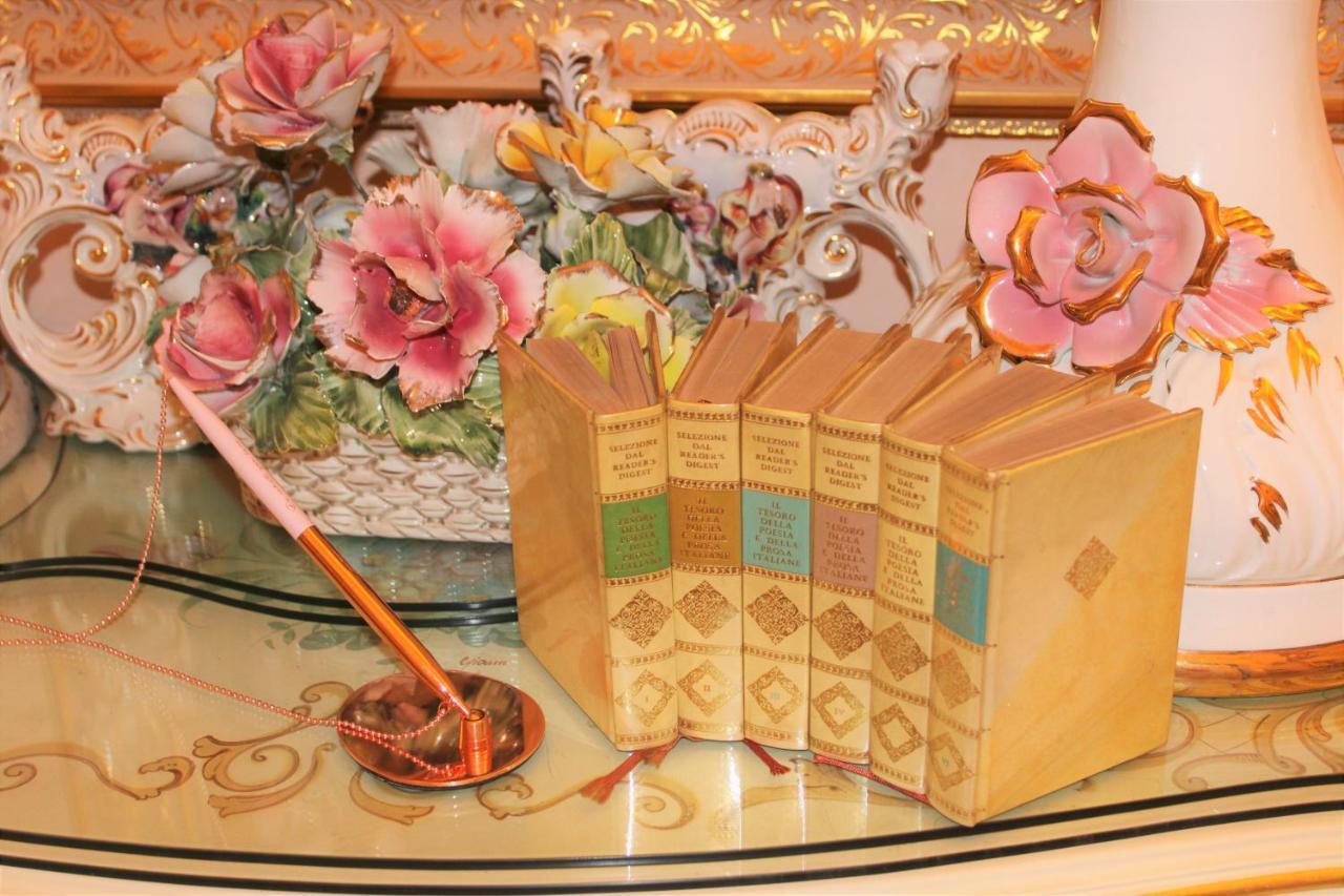 Fiore d'arancio Luxury City Center Apartment Verona Esterno foto